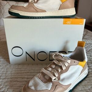 ONCEPT Women Sneakers - White and Tan